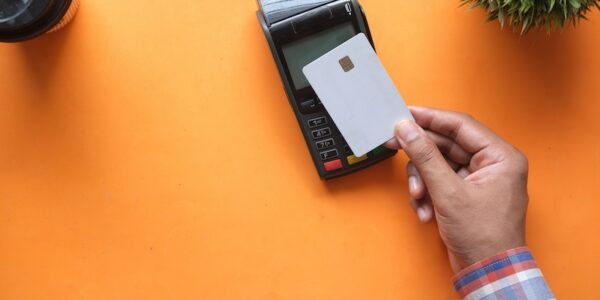 Avoid the Overspending Trap of Contactless Payment (& Want Less)