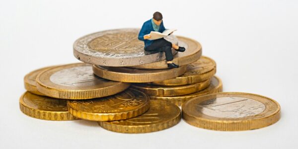 People Fail at Traditional Budgeting (& How You Can Succeed)
